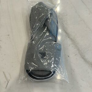 NWT JW Marriott slippers